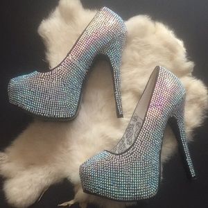 Bordello biggest little city platform stiletto